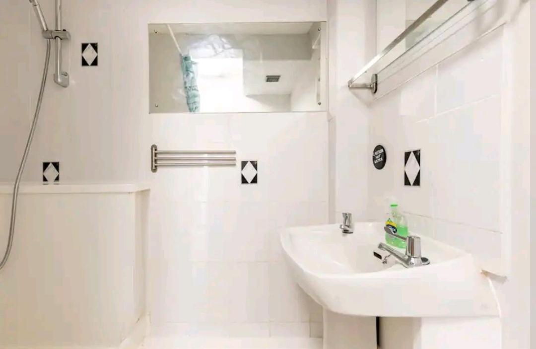 פיינטון The Hideaway, Family Apartment Close To The Beach. מראה חיצוני תמונה